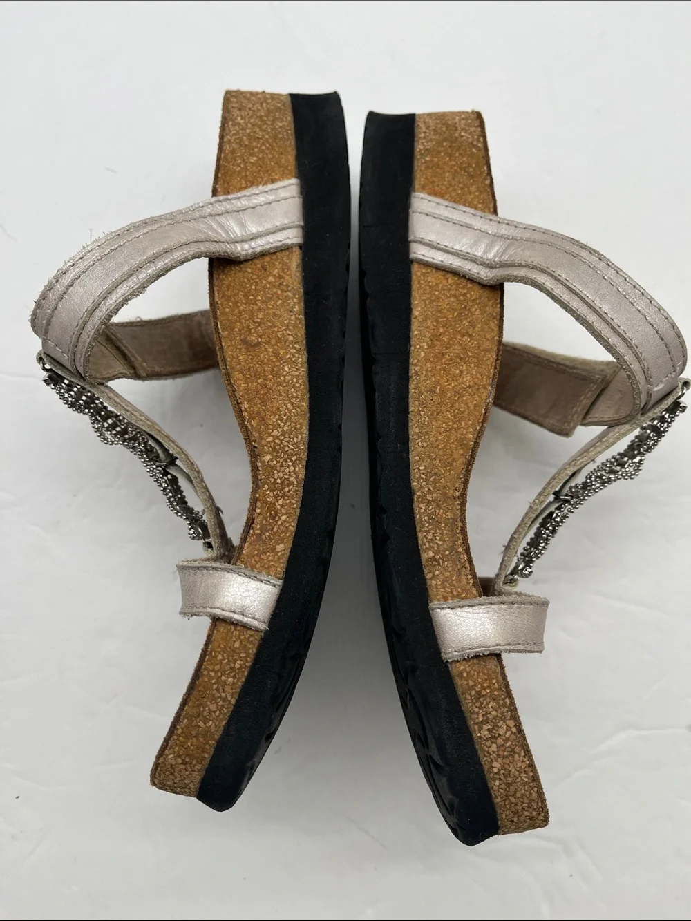 Naot Malibu Metallic Embellished T‑Strap Sandals Women’s 37/  6 Comfort Flaw